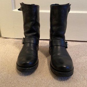 FRYE WOMENS VERONICA SHORTIE BLACK SIZE  7  EUC Runs small